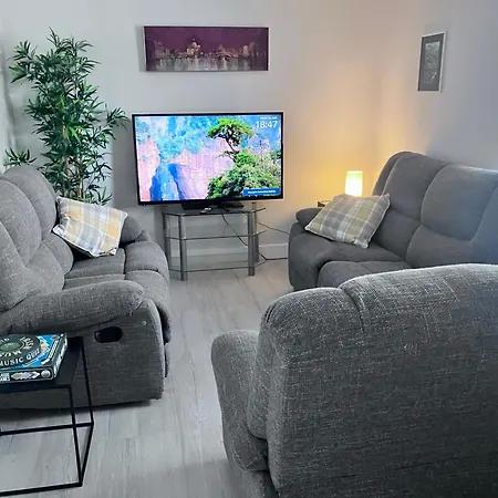 Omalleys Town House *