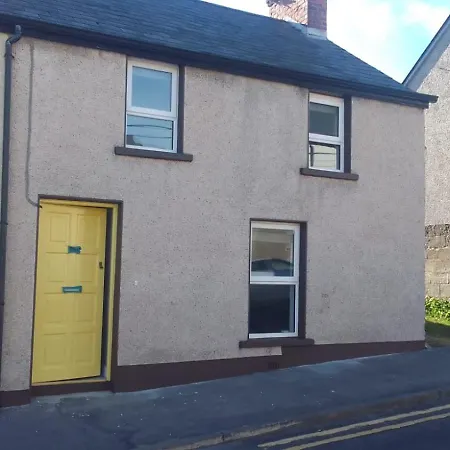 Omalleys Town House Buncrana